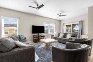Updated Oceanview Getaway- Game Room Pool Decks - Myrtle Beach - 0
