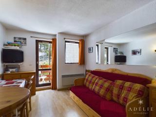 Studio cosy avec balcon, à 50m des pistes, 4 pers, au pied des commerces - FR-1-398-628 - 4