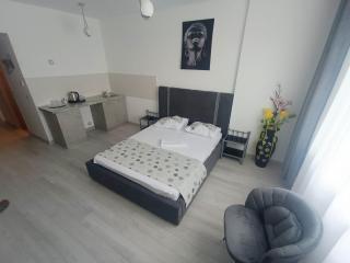 Eduard Elegance Studio 2 - Bucarest - 9