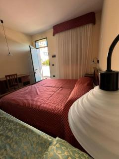 Hotel Arcobaleno - Taureana - 8
