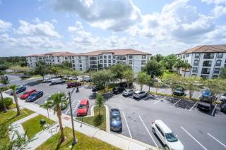 New Modern Vista Cay Reserve Condo - 6003 - 2