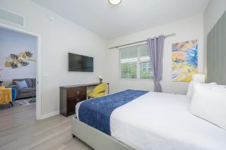 Epic Universe Brand New Modern Vista Cay Reserve Condo - 6005 - 1