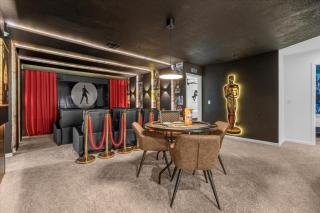 9 Bedrooms 65 Bathroomssolara Resort 9113Cr - 1