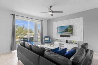 2 Bedrooms- 2 Bathrooms- Storey Lake 4751-207 Ct - Kissimmee - 5