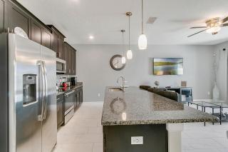 4 Bedroom-3 Bathroom Storey Lake 3056Gs - Kissimmee - 4