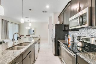 4 Bedroom-3 Bathroom Storey Lake 3056Gs - Kissimmee - 2