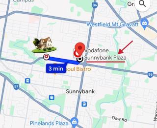 Spacious Central located Family House at Sunnybank - 9