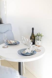 Homy Self Contained Unit Sunnybank CBD Street Parking - 8