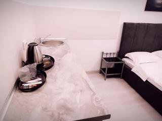 Eduard Elegance Studio 2 - Bucarest - 4