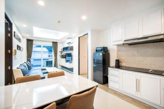 芭东 两卧两卫公寓 近夜市 便利店 有电梯泳池健身房 - Patong - 7
