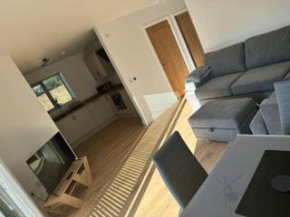 Hyde House - 2