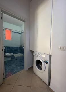 Cozy Getaway Apartment in Saranda, Beach Access - Saranda - 2