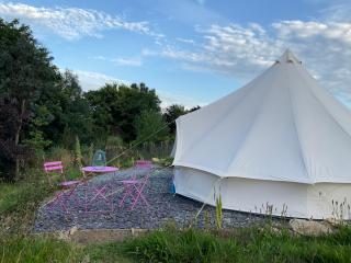 Glamping Meadow Bell Tent - 4