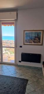 TheKeyStudio, La Casa del Mare Azzurro with seaview - Ventimiglia - 7