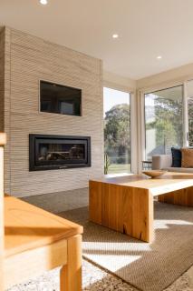 Baileys Beach House - Binalong Bay - 2