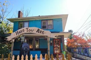 Bon Paul & Sharky's Hostel - Asheville - 4