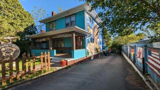 Bon Paul & Sharky's Hostel - Asheville - 0