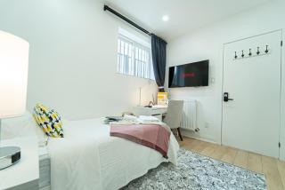 Cozy Single Private Room, Work&Stay, Free Parking - Toronto - 0