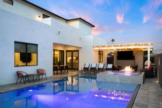 Desert Sky Luxury Pool & Spa Walk To Old Town! - Scottsdale - 0