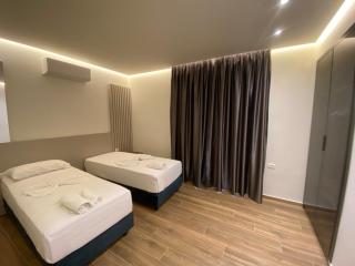 ADRIATIK Hotel - Vlora - 4