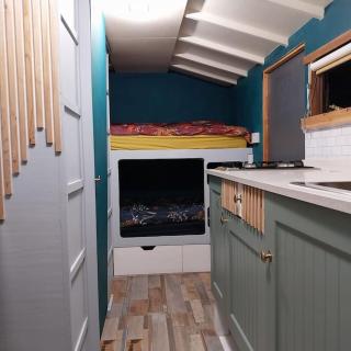 Tiny home - with private shower room in separate outbuilding - Nottingham - 2