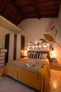 Mariella sul borgo - 1