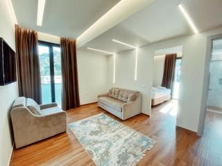 ADRIATIK Hotel - Vlora - 9