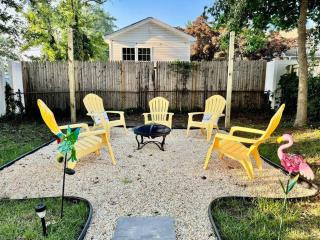 Miami Beach Villas NJ Loft Style Cottage - 6