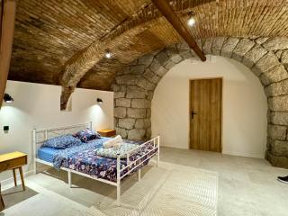 Loft de charme en centre ville - Sartène - 8