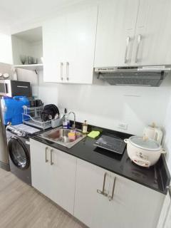 University Belt Cozy Studio at Vista Recto-33rd Floor - Manila - 4