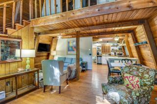 Pet-Friendly Lavonia Cabin, Walk to Lake Hartwell! - Lavonia - 7