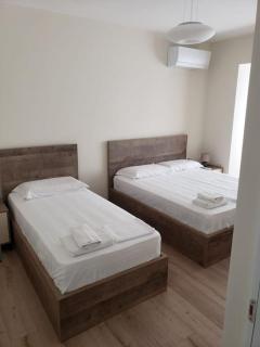 Shkoder City Center Apartment - 3