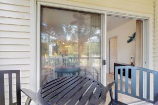 Balcony & Pool Access: 'Longs Cozy Haven' - 9