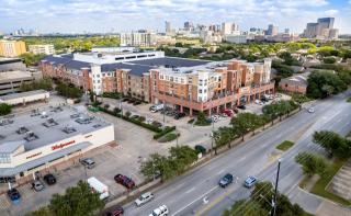 Belle Maison near Medical Center NRG Stadium - Houston - 5