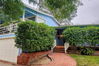 The Gateway House - 9