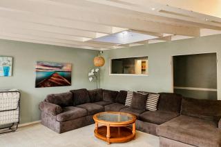 The Gateway House - 8