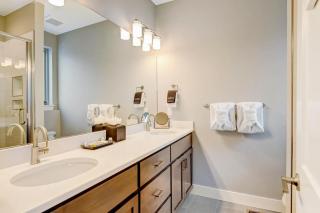 Serene Escape in Fraser - 2