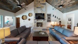 Heartstone Lodge - Concan - 9