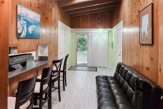 The Summer House - San Diego - 1