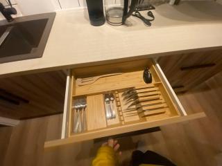 Guest Suite Close To Whtye Ave - 8