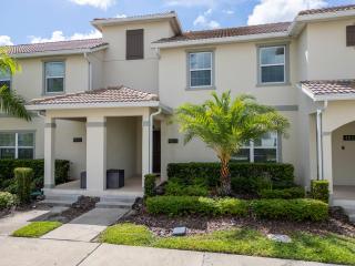 Renewed Luxury Townhouse with private pool - Kissimmee - 9