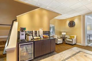 Best Western Plus Longbranch Hotel & Convention Center - Cedar Rapids - 9