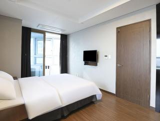 Haeundae Wide Ocean View & Residence - Busan - 9