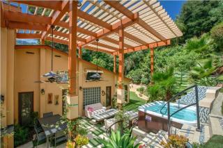 Skyhill Oasis with Hot Tub, Walk to Universal Studios - 8