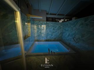 Elysian Luxury Suite N1 - Flogita - 6
