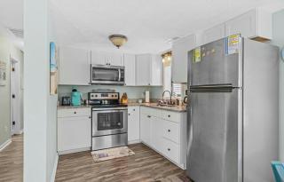 1802A Ocean Lakes Pet Friendly Golf Cart Included-Beach Bum - 7