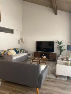 #1Condo Glacier Resort Pool Golf HotTub Sauna Gym - 8