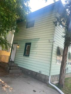 Magnolia APT 1 - 1
