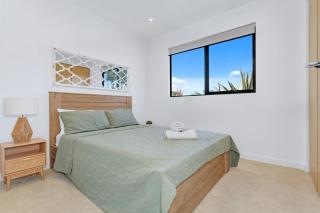 Beam Hideaway - Pool, Spa & all the additional lux - Vincentia - 1