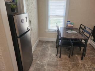 Magnolia APT 2 - 5